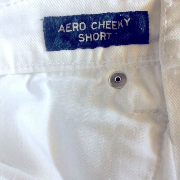 AEROPOSTALE White Denim Distressed Aero Cheeky Shorts Size 0 - Picture 13 of 15